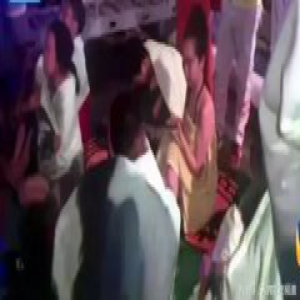 现实版"泰坦尼克"！普吉岛翻船瞬间，小伙这样做……