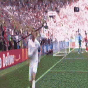 C罗又双叒叕破门！但这支中国足球队已夺世界杯季军！