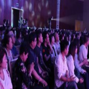 家庭情感电影《无敌帅爸爸》开机新闻发布会在湖北武汉成功举行