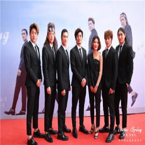 摩梭在春天首张专辑引轰动