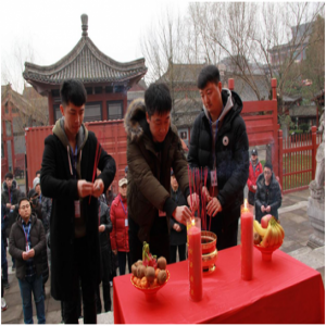 青春题材电影《流派青年》开机