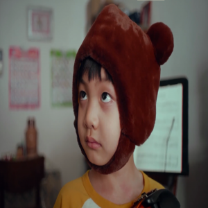 电影《熊出没·狂野大陆》发布真人短片《奶奶的熊》