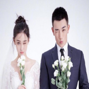 好友确认已生产张馨予升级当妈！与老公外出被拍身形消瘦